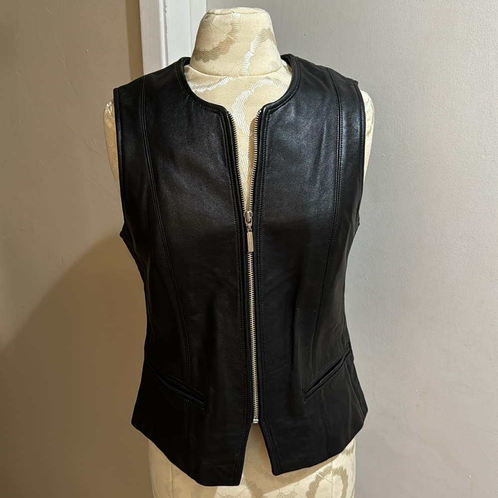 Valencia Leather Soft Black Lined Silvertone Zip Pockets Vest S